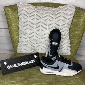 Women’s Nike Air Max Zero Running Sneaker